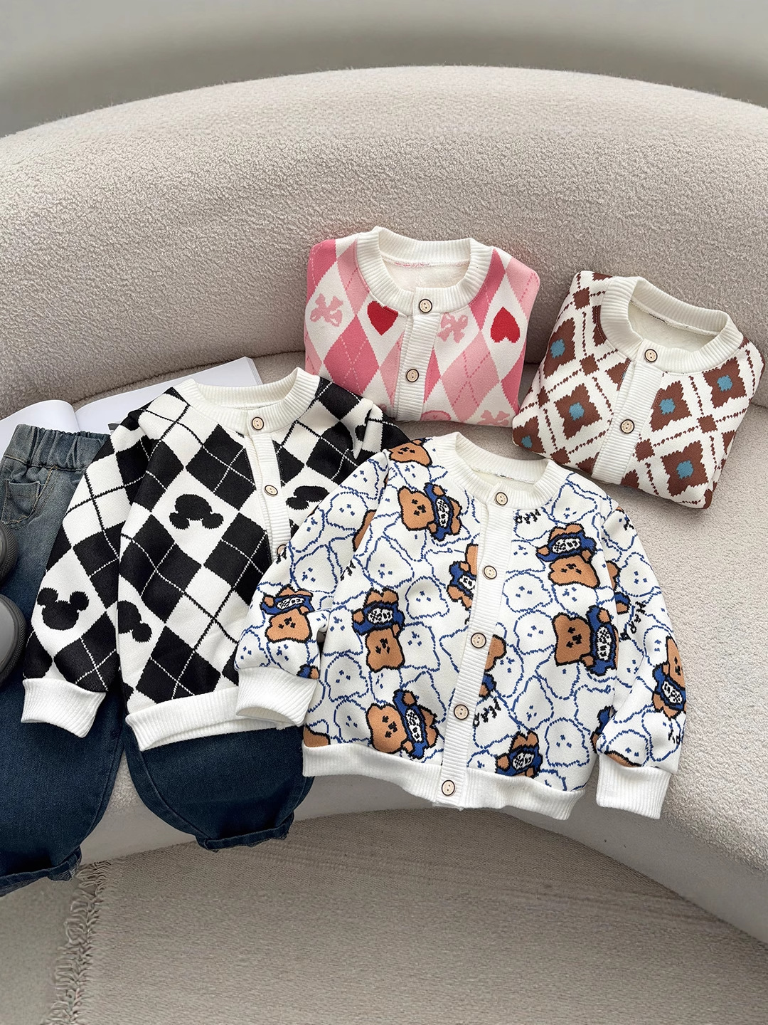 Cross-Border 2025 Kidsren's Velvet Jacket Autumn and Winter New Boys' Sweater Velvet Long-Sleeved Clothes Girls' Warm Kidsren's Clothing