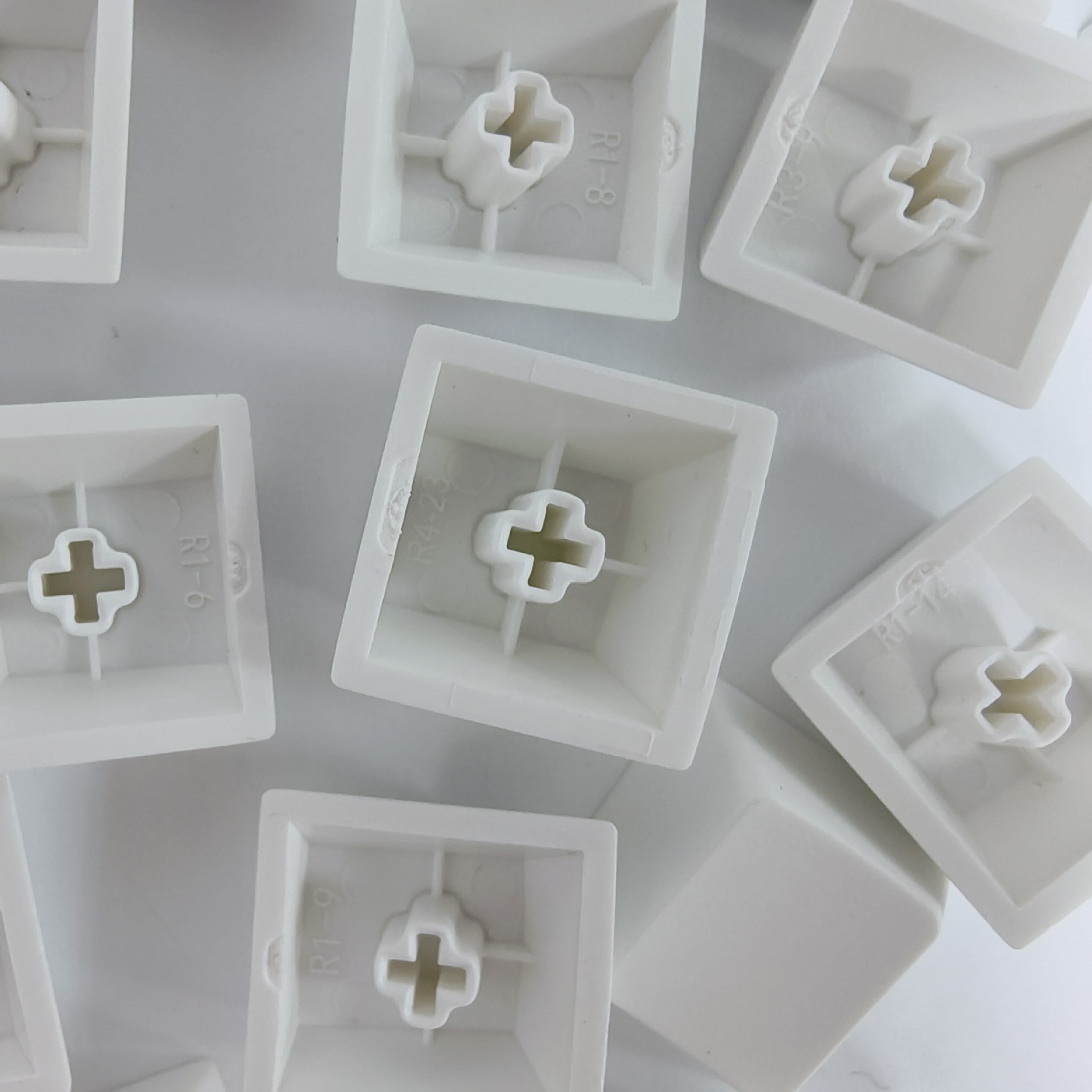 Customized White Material Unengraved Keycap Pbt Thick Cross-Border Original Height Mechanical Keyboard Cap Sublimation Keycap