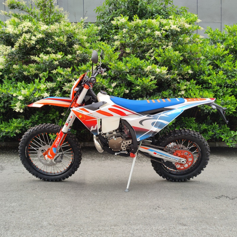 Hengjian Off-Road Two-Stroke Water-Cooled S7 Mt250 Ktm High-End Off-Road Motorcycle High-End Full Version Desert