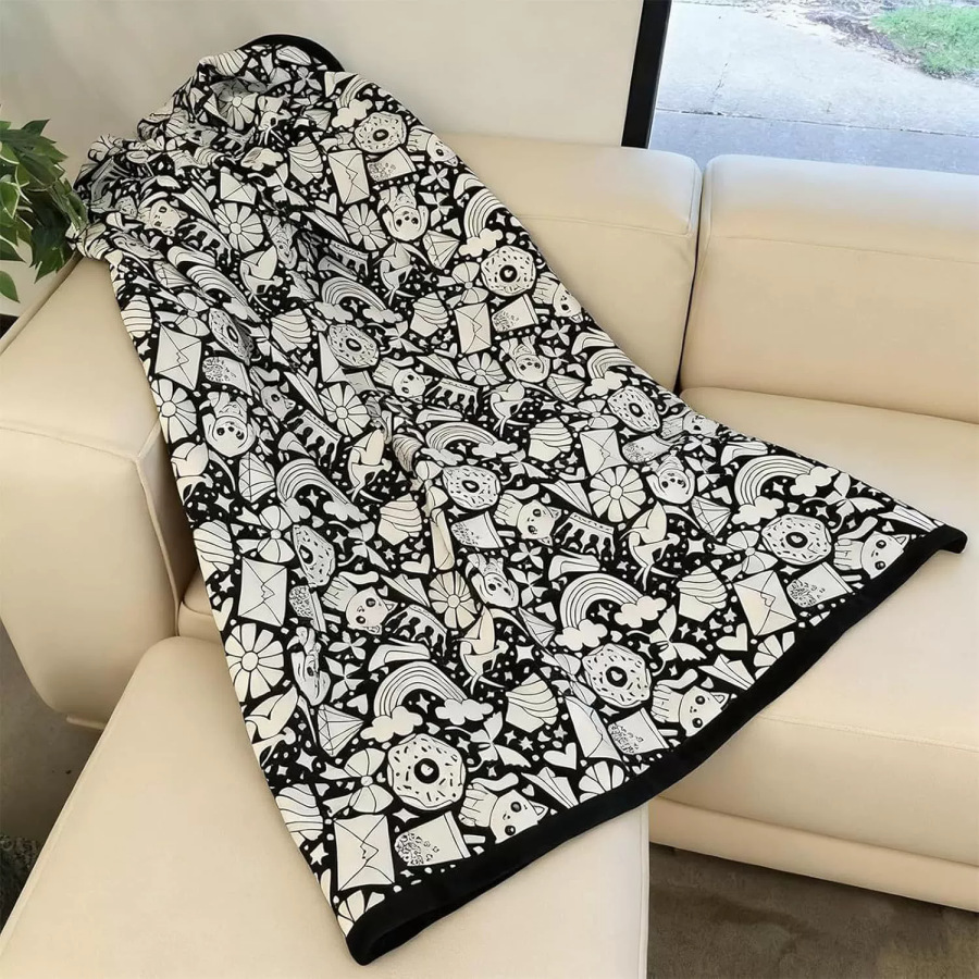 New DIY Coloring Blanket with Markers DIY Coloring Blanket with Markers