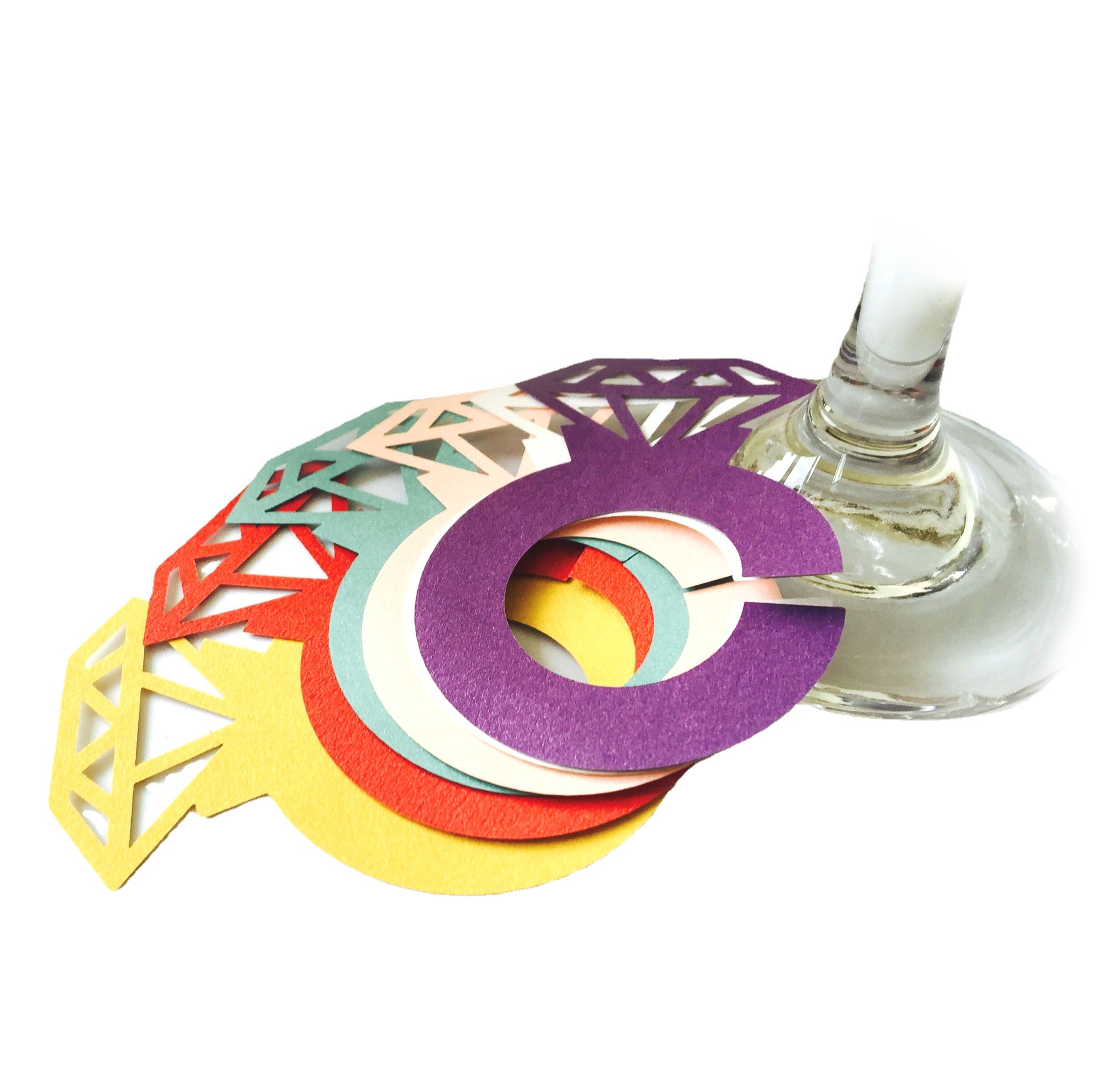 Wedding red wine decorative Cup card diamond ring hollow creative handwritten seat card Diamond Cup holder card name card