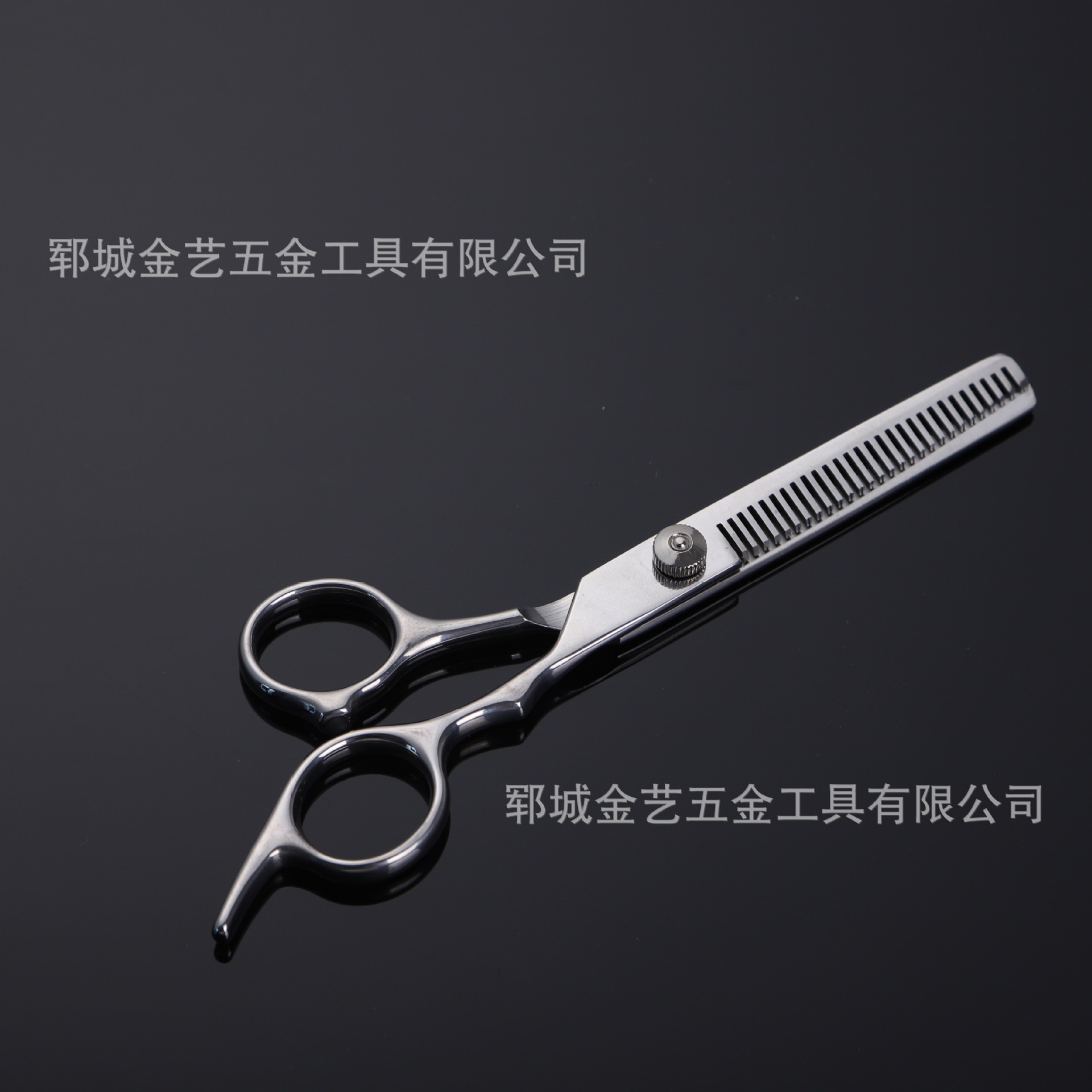 In-Stock 6inch Hairdressing Scissors Set for Home Use, Including Flat Scissors, Thinning Scissors, and Bangs Cutting Scissors