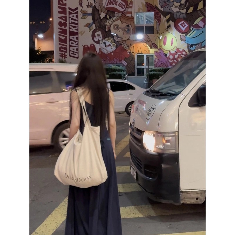 【Gentle and Relaxed Feel】Knitted Slip Dress with Chest Pad, Exquisite Workmanship, Excess Material, Self-Purchase