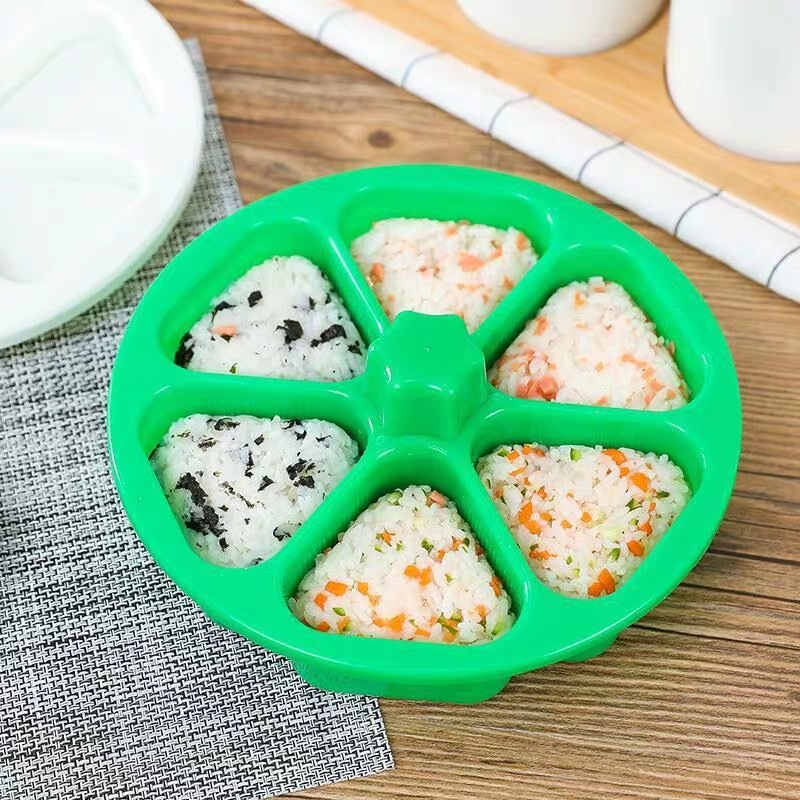 Manufacturer's Triangular Rice Ball Lunch Box Japanese Sushi Grinder Six-In-One Seaweed Rice Making Tool Mold