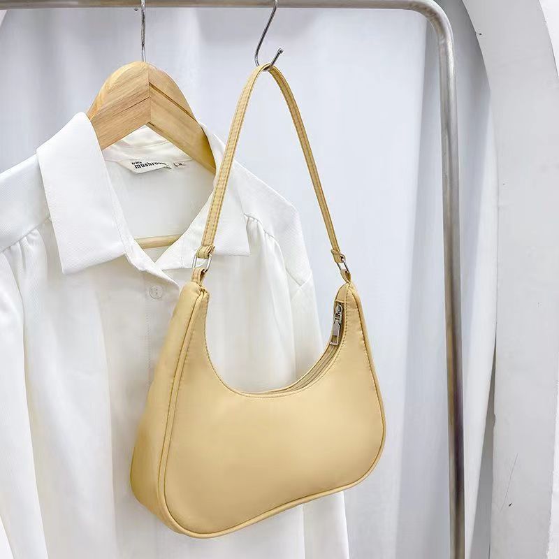 Nylon Crossbody Bag Women's 2024 New Fashionable Dumpling Bag Lightweight Small Satchel Underarm Bag Solid Color Shoulder Bag Women's Bag