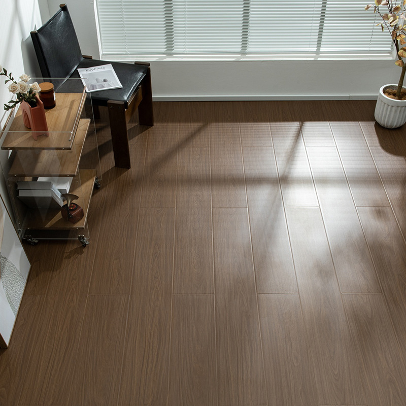 12mm Home Improvement Laminate Flooring E1 Grade Environmentally Friendly Lock Wear-Resistant Washed White Core Household Composite Wood Flooring