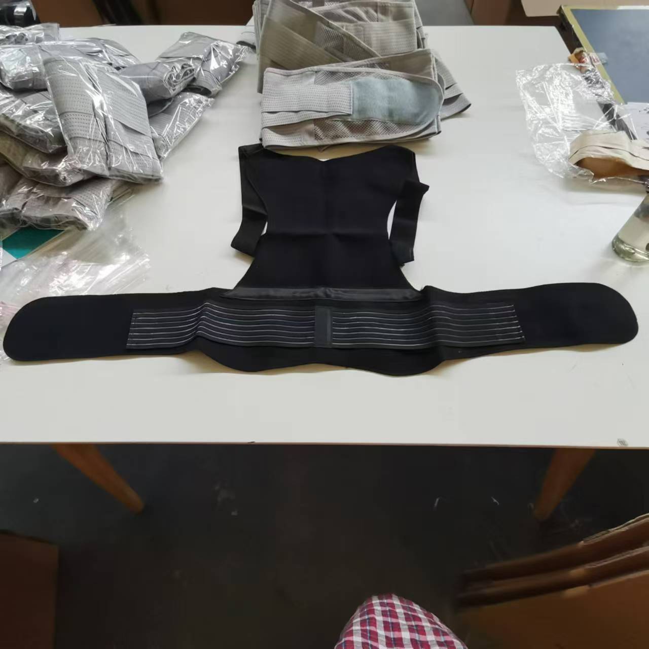 Fitness Vest, Tourmaline Vest, Back Warmer, Abdominal Warmer, Shoulder Protector, Vest, Magnet Physiotherapy Vest, Outdoor Vest