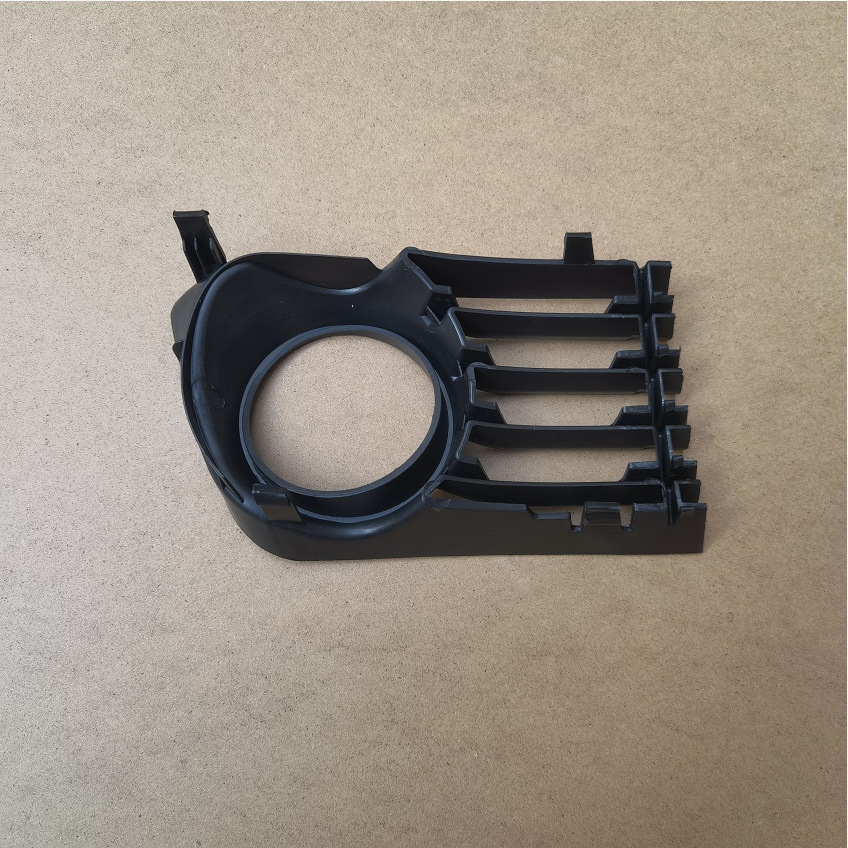 Для Prius 04-09 передняя рамка противотуманной фары