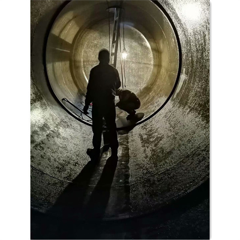 Tank Cleaning Medium and Large Geographical Tank Cleaning Underground Oil Tank Cleaning Service