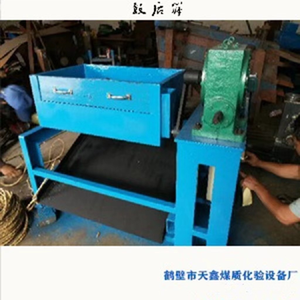 Mechanical sieving of coke drum for mechanical strength of metallurgical casting coke