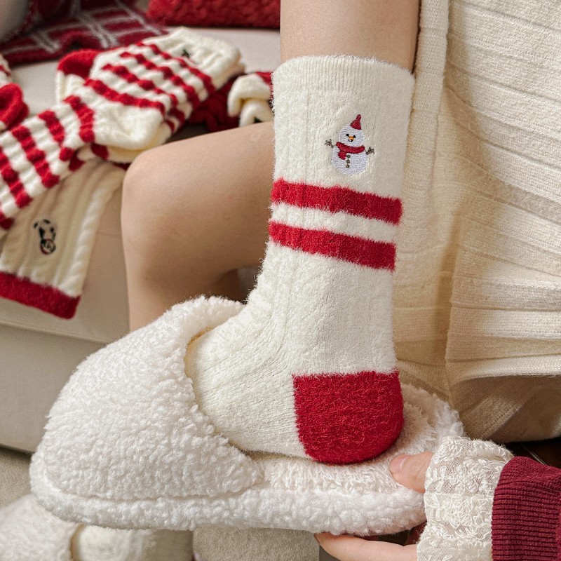24 New Winter Christmas Socks Cartoon Embroidered Snowman Santa Claus Australian Velvet Women's Mid-Calf Socks Warm Floor Socks