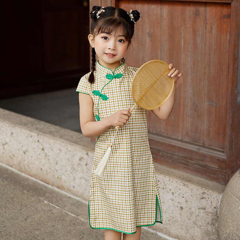 Girls' cheongsam dress Chinese style Plaid princess dress Western style children's clothing Hanfu summer 2024 new dress