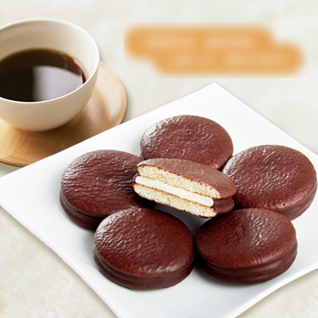 Haoliyou 2 Pack 68g 6g Dessert Snack Chocolate Pie Cake Wedding Full Moon Gift Pack Combination