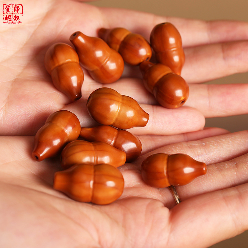 Olive nuclear gourd nuclear carving play diy accessories bracelet jewelry men's and women's plate string plain beads old oil nuclear pendant