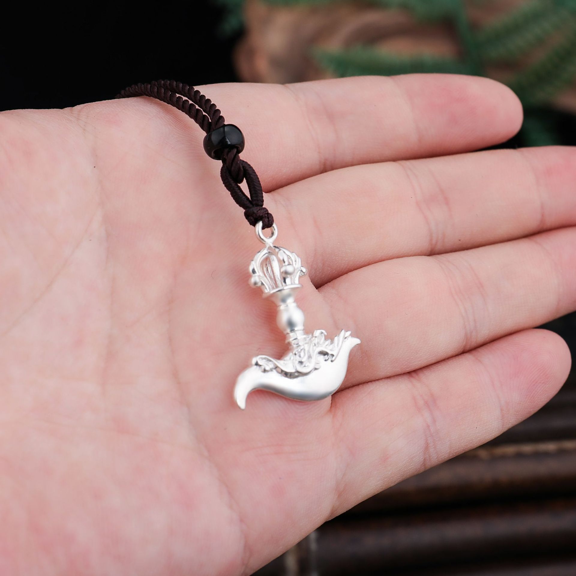 Fanmei Auspicious S999 Foot Silver Knife Pendant Men's and Women's Fixer Necklace Diamond Pestle Women's Knife Pendant