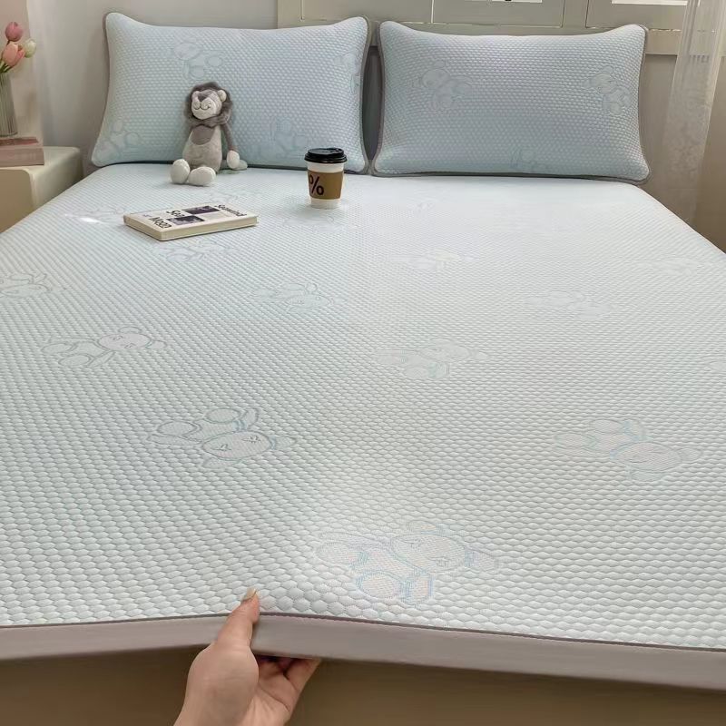 2024 новый мат с жаккардом, серия ледяного медведя, набор из трех, стираемый