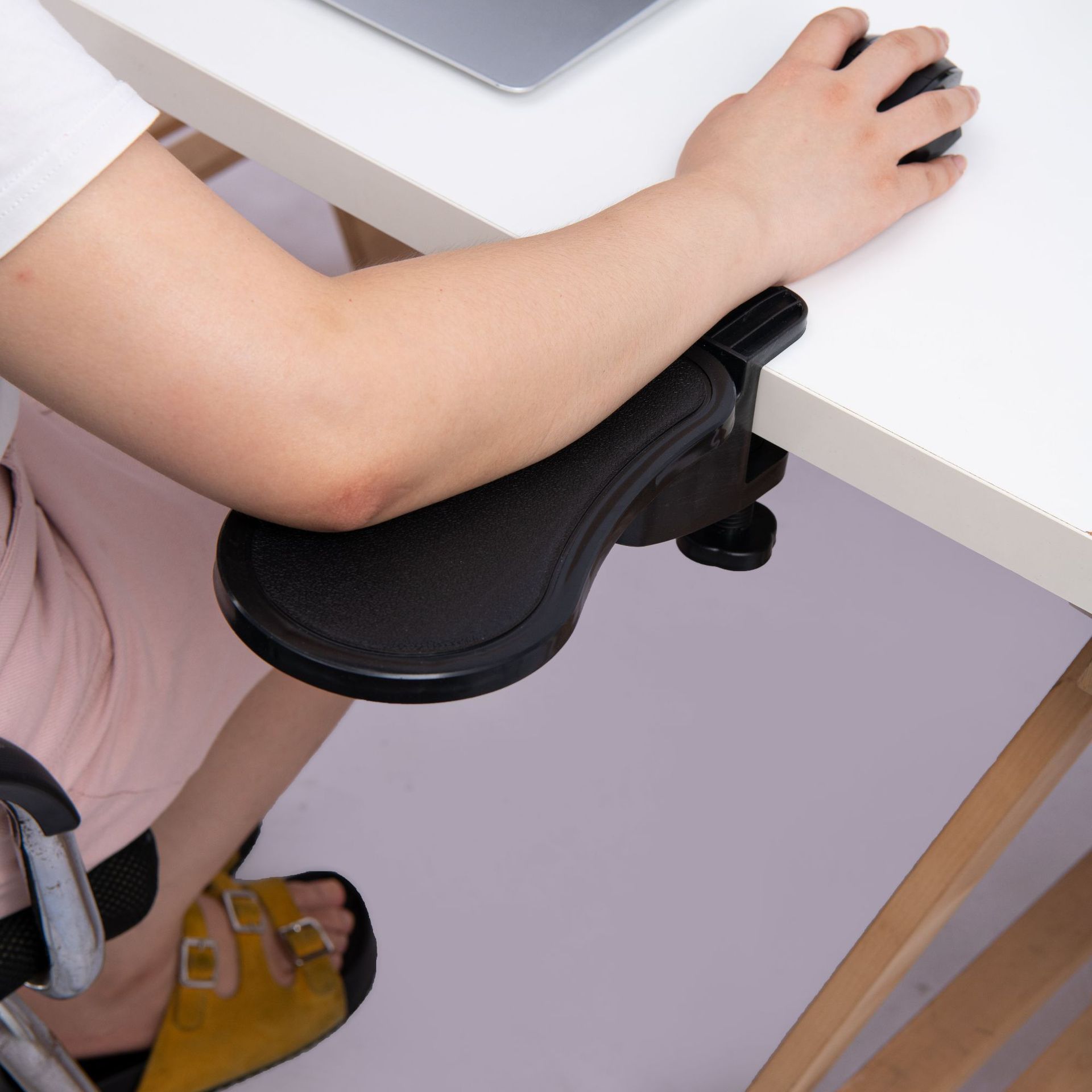 Computer hand bracket arm support mouse support keyboard drag computer hand support bracket wrist guard mouse pad can be rotated