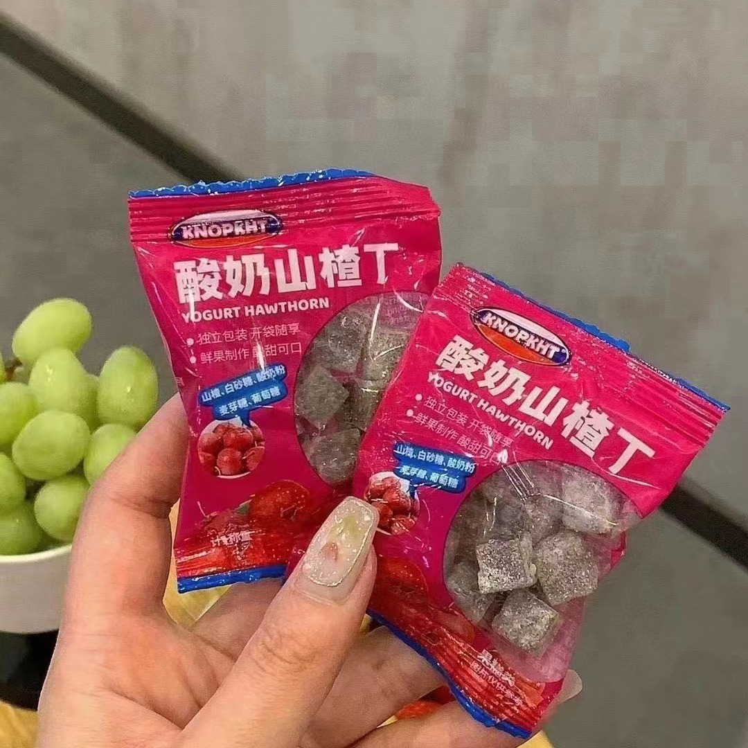 Bear three-year-old yogurt Hawthorn diced individually packaged fresh fruit hawthorn fruit cake children's pocket snack knopkht coax baby