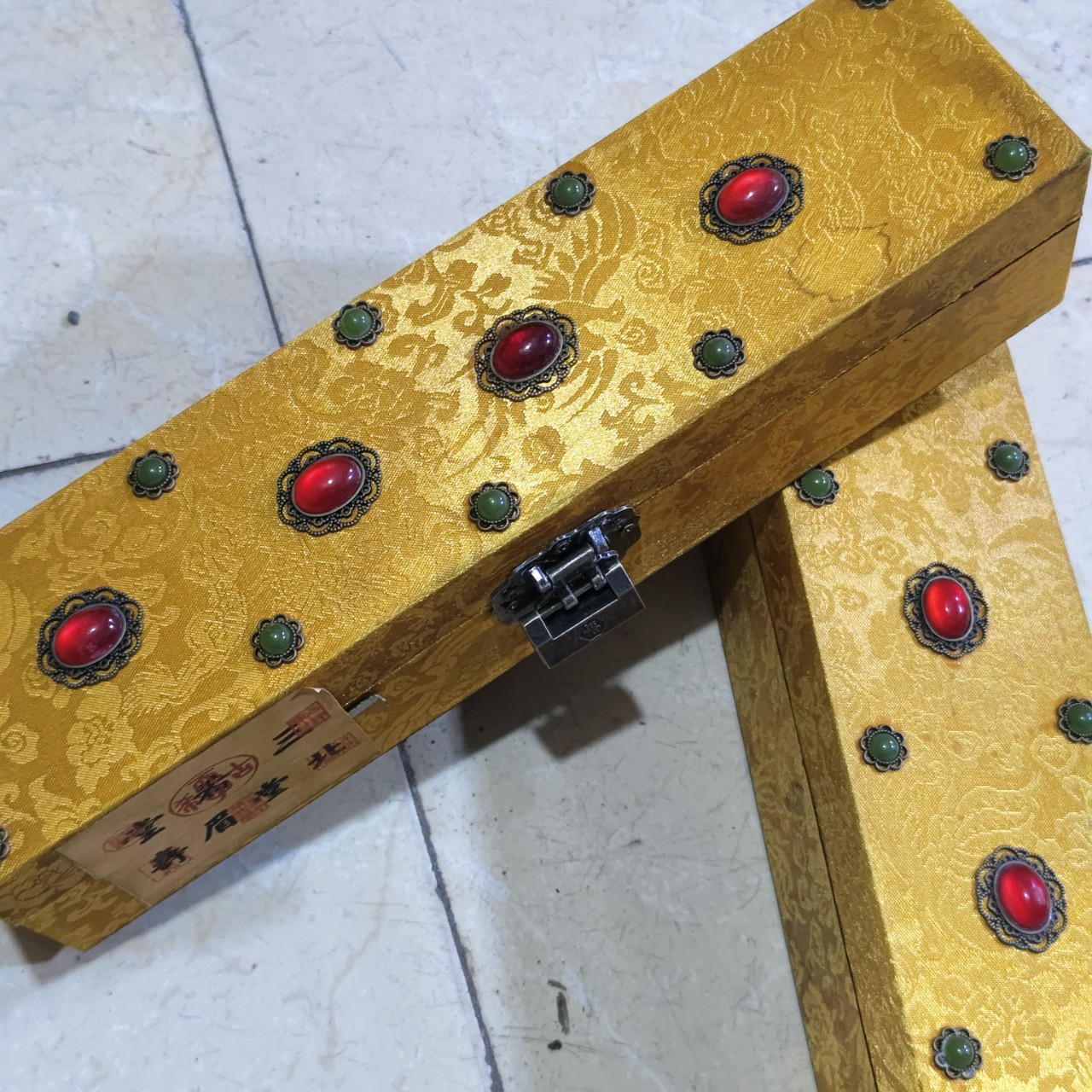 Yellow Beaded Brocade Box Wooden Box Blind Box Calligraphy and Painting Antique Crafts Antique Calligraphy and Painting Collectibles