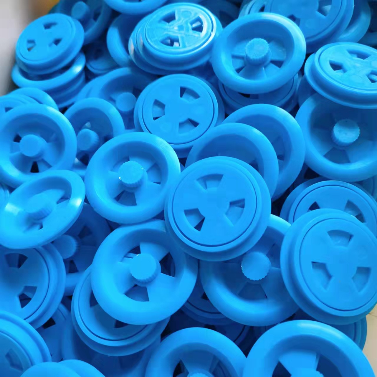 Customized Wholesale Plastic Ventilation Holes Ventilation Exhaust Holes Pet Incubator Thermostat Accessories Adjustable Switch