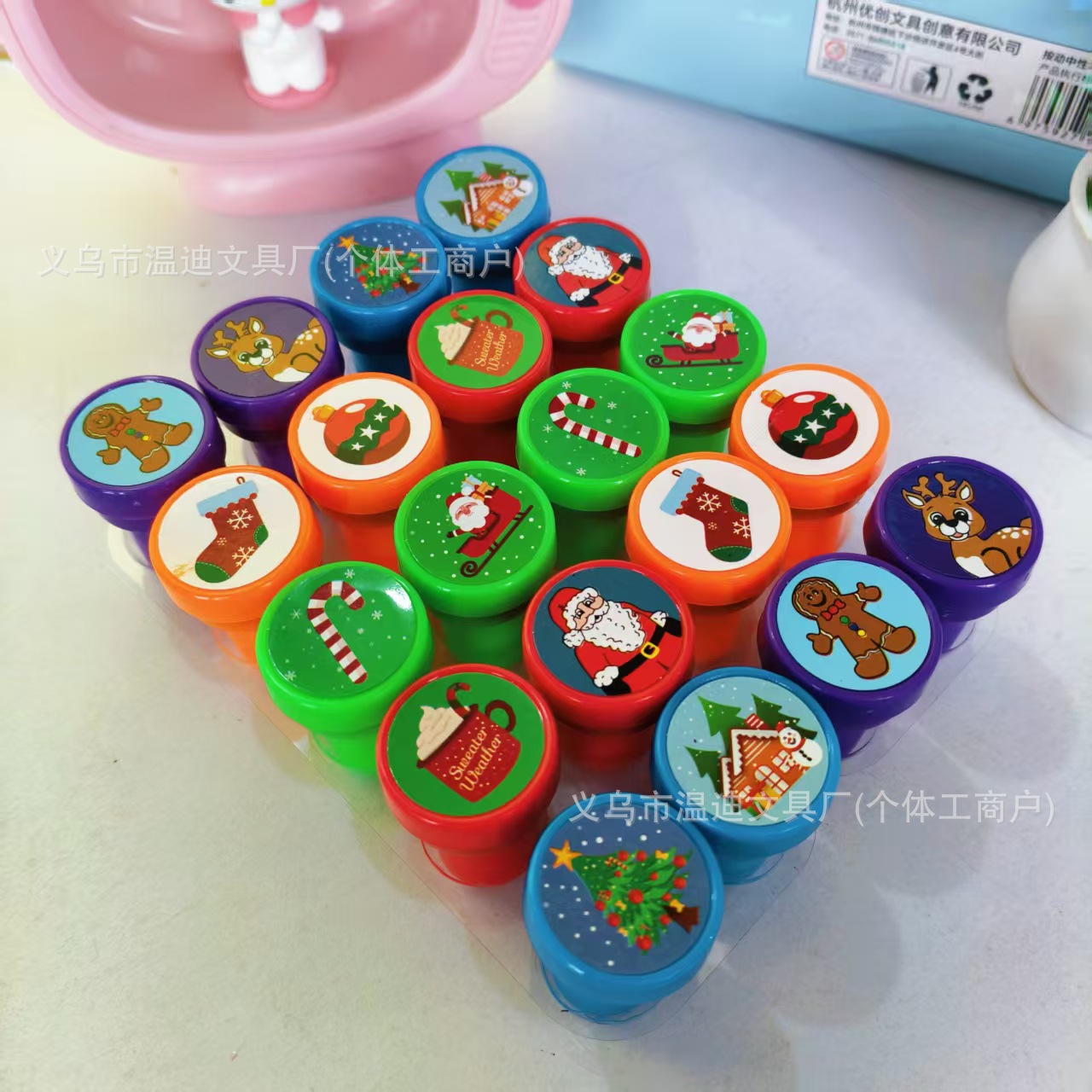Cross-Border Christmas 10 Boxed Kidsren's Seals Fun Animal Engineering Vehicle Creative Comments Stamping Seal Set
