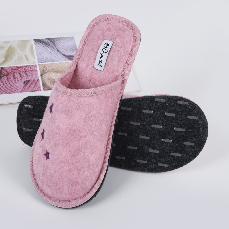 Source Factory Produces and Exports European Felt Cloth Slippers Non-Slip Warm Indoor Cotton Slippers