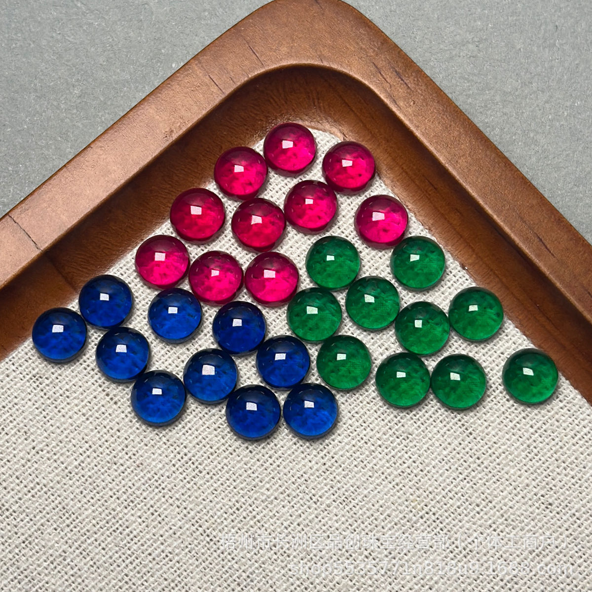 Изумрудный Нано 5 # Красный Корунд 113 # Сферические Граненые Камни с Плоским Дном и Гладкой Поверхностью Оптом