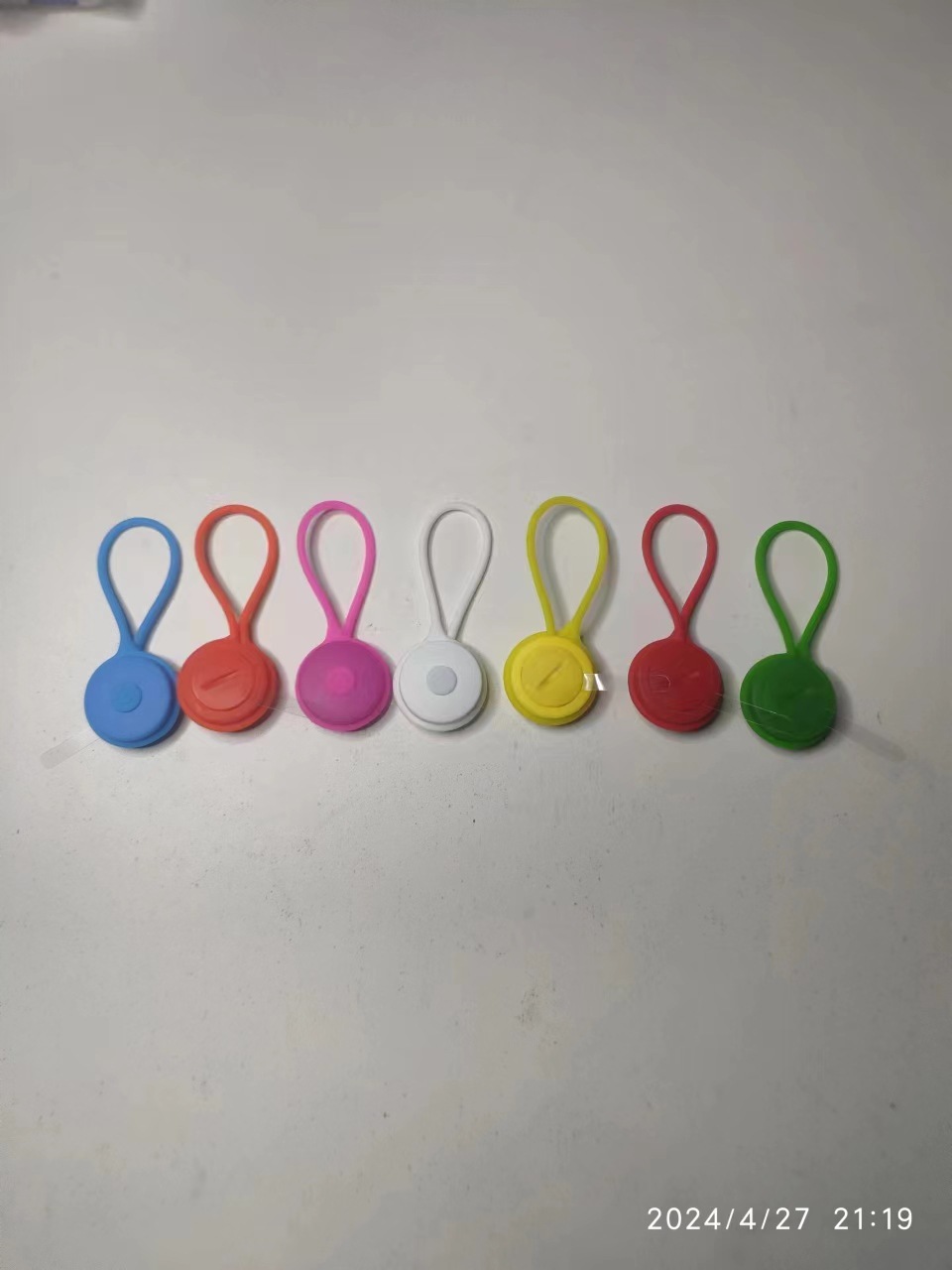 Cross-Border Outdoor Sports Night Running and Cycling Warning Led Light Hiking Safety Pet Anti-Lost Silicone Backpack Ce Certification