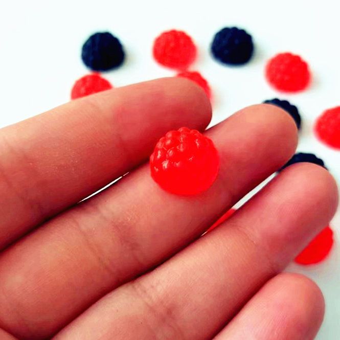 Factory Direct Sales Simulated Mulberry Mulberry Fruit Raspberry Small Mulberry Pvc Clay Cream Glue Jam DIY Accessories