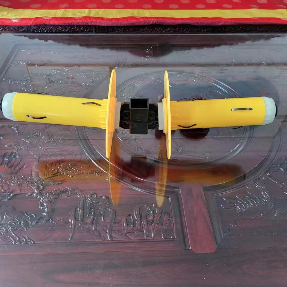 Tension barrel core support tension yarn rack barrel shaft support barrel core rack square tube clamp carbon fiber yarn rack bobbin support