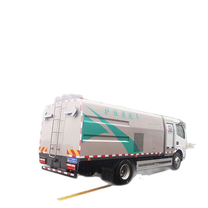 Dongfeng Dolica D6 Blue Plate 4.5 Tons 4 Cubic Meters Urban Isolation Guardrail and Base Cleaning Guardrail Cleaning Truck Manufacturer
