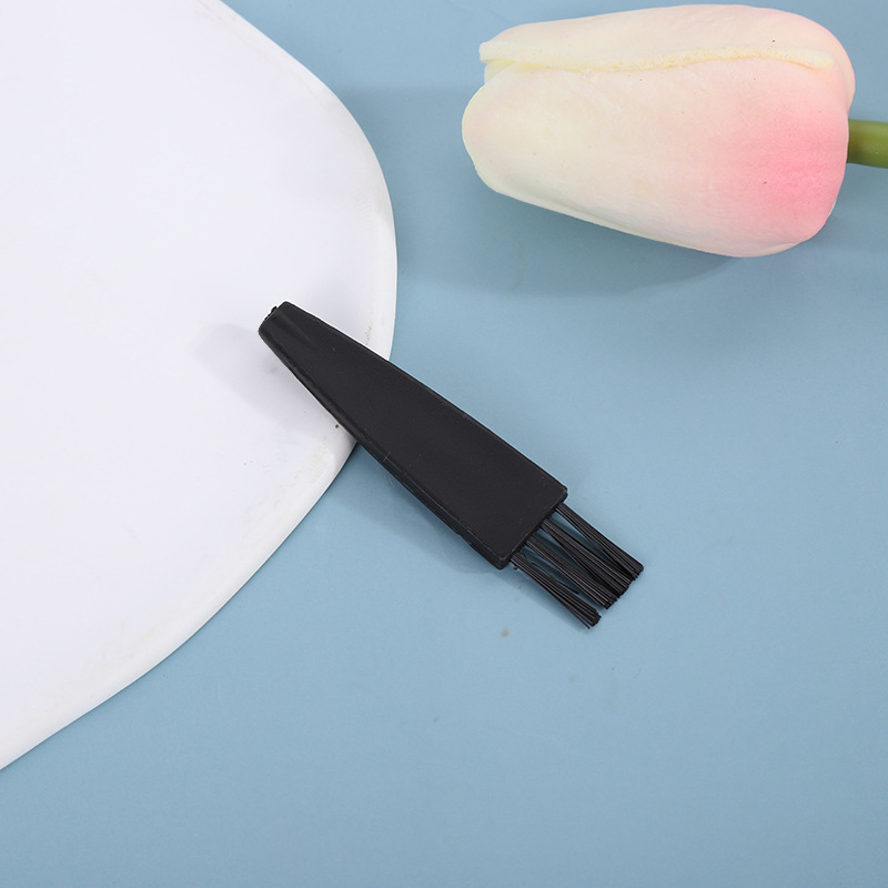 Plastic ear scoop accessories cleaning brush eyebrow trimmer accessories plastic small brush razor keyboard dust removal small brush