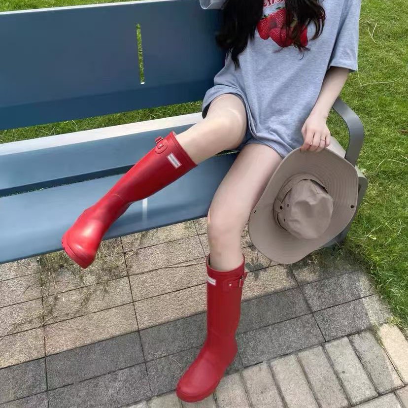 Trendy Women's Rain Boots, Riding Boots, Waterproof Non-Slip Natural Rubber Overshoes, Handmade