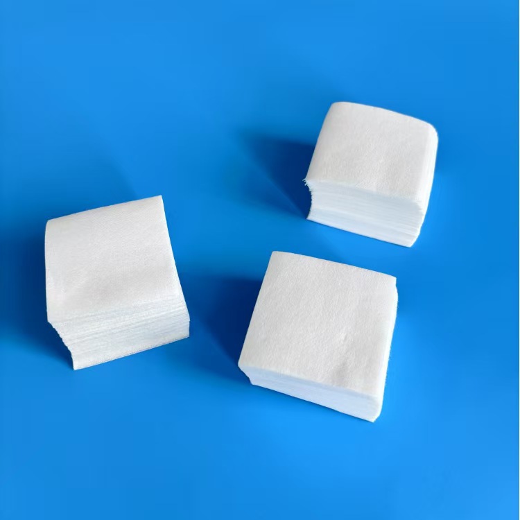 Manufacturer Supplies Fiber Optic Wipes 5X5Cm Small Size Soft Wear-Resistant Cleaning Dust-Free Paper Machine Customized Size