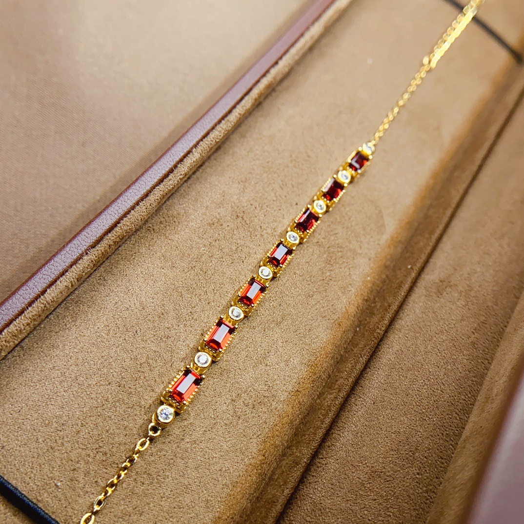 Factory Wholesale Popular Natural Sapphire Brooch S925 Silver Inlaid Main Stone 3*3 Hot Selling European and American Drop Shipping