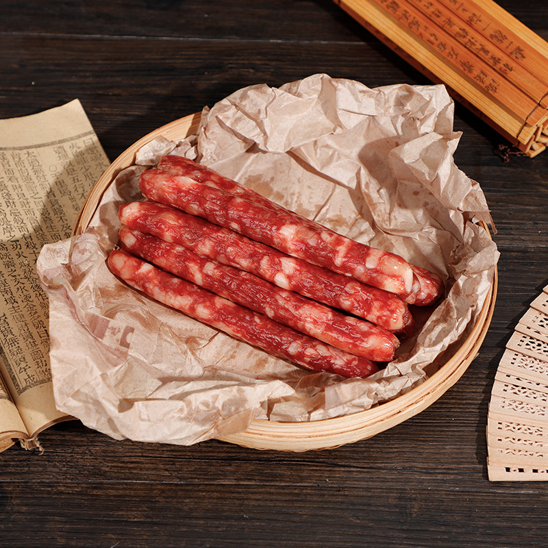 Wholesale Guangdong Specialty Sausage 500g Sweet and Salty Grilled Sausage Vacuum Packed Marinated Cut Meat Style Cantonese Style
