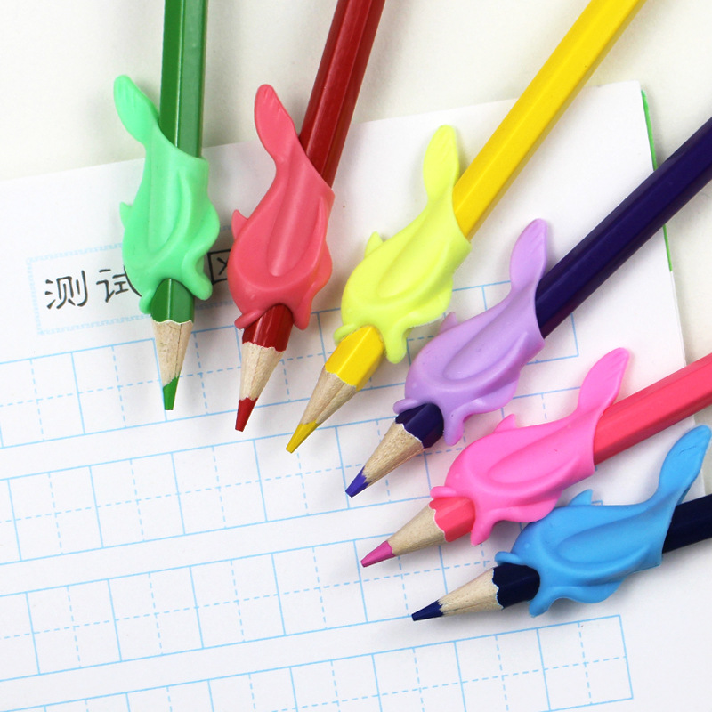 Manufacturer Supplies Cartoon Silicone Dolphin Pen Holder for Children and Students to Correct Pen Holding Posture, Available in Multiple Colors, Stationery
