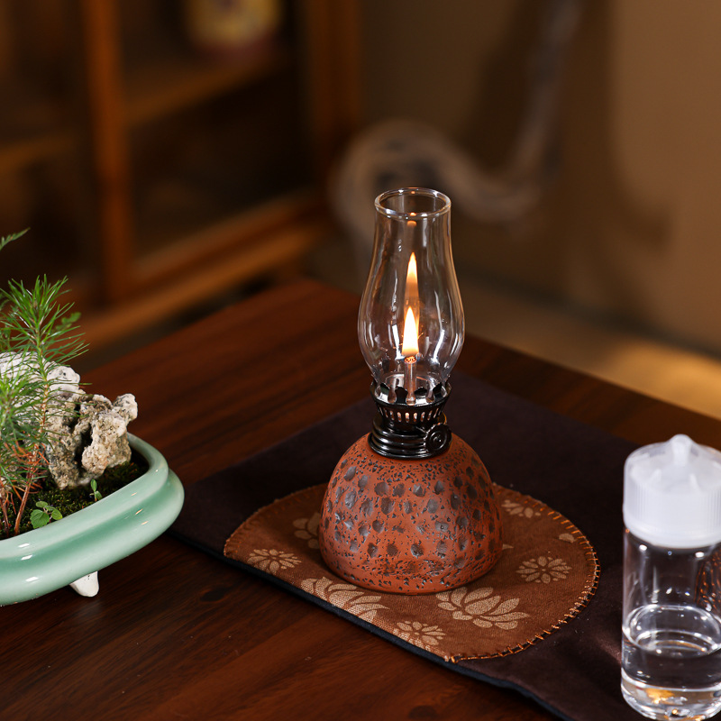 Retro Creative Ceramic Butter Lamp Traditional Blue and White Ceramic Tea Room Home Furnishings Outdoor Camping Style Tea Room Atmosphere Lamp