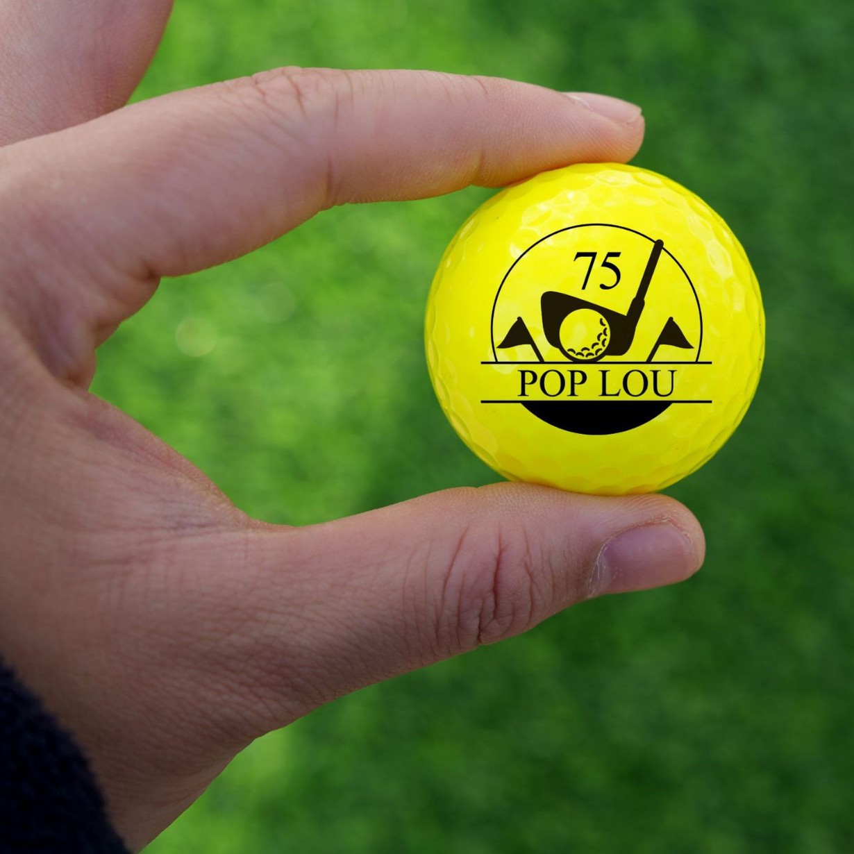 Customized Cross-Border Hot-Selling Golf Balls with Various Logo Patterns, Photos and Text. One Piece Can Be Labeled and Shipped