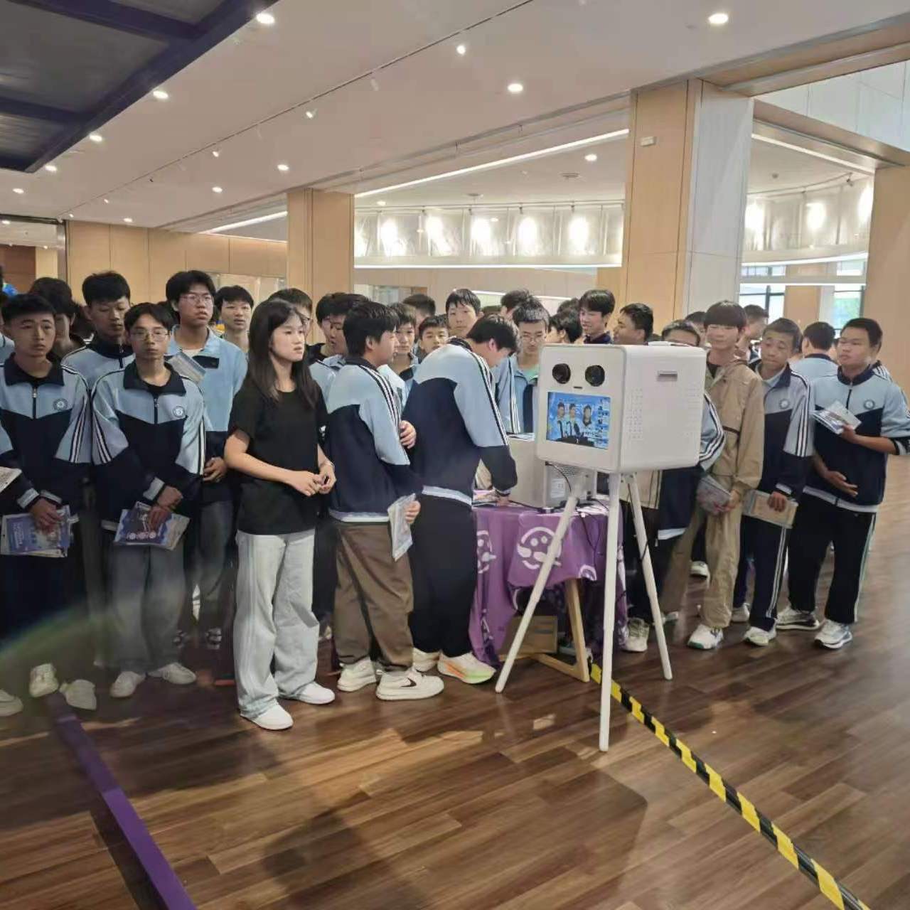 Light Painting Art, Light Painting Signature, Light Painting Sign-In, Light Painting Graffiti, Interactive Photo Rental