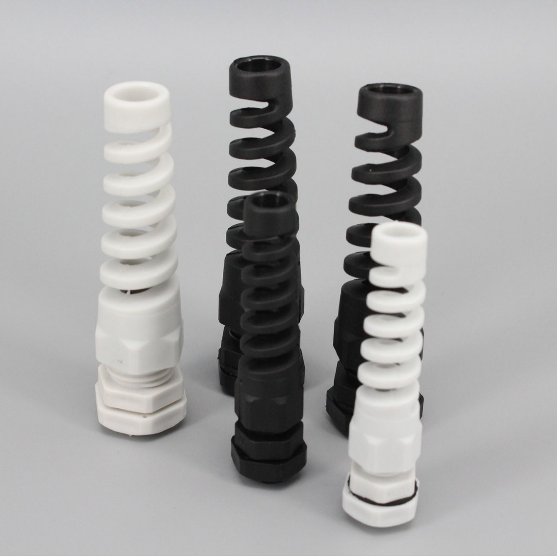 Pg11 Anti-Bending and Anti-Twisting Protective Cable Joint with Tail Waterproof Cable Joint Nylon Pg9