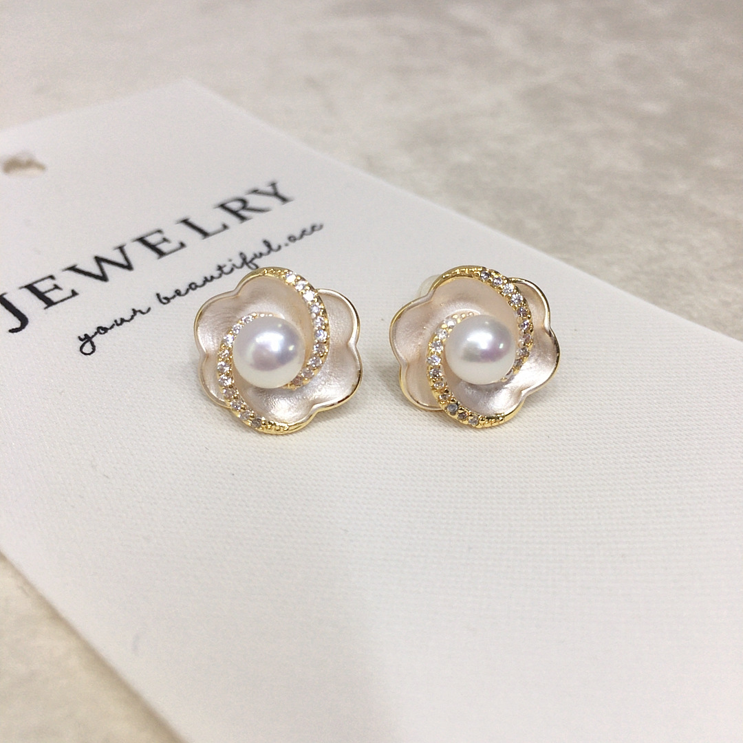 5A Grade Natural Freshwater Pearl Pendant Earring Set High-End Roll Flower Pearl Set Wholesale Douyin Same Style