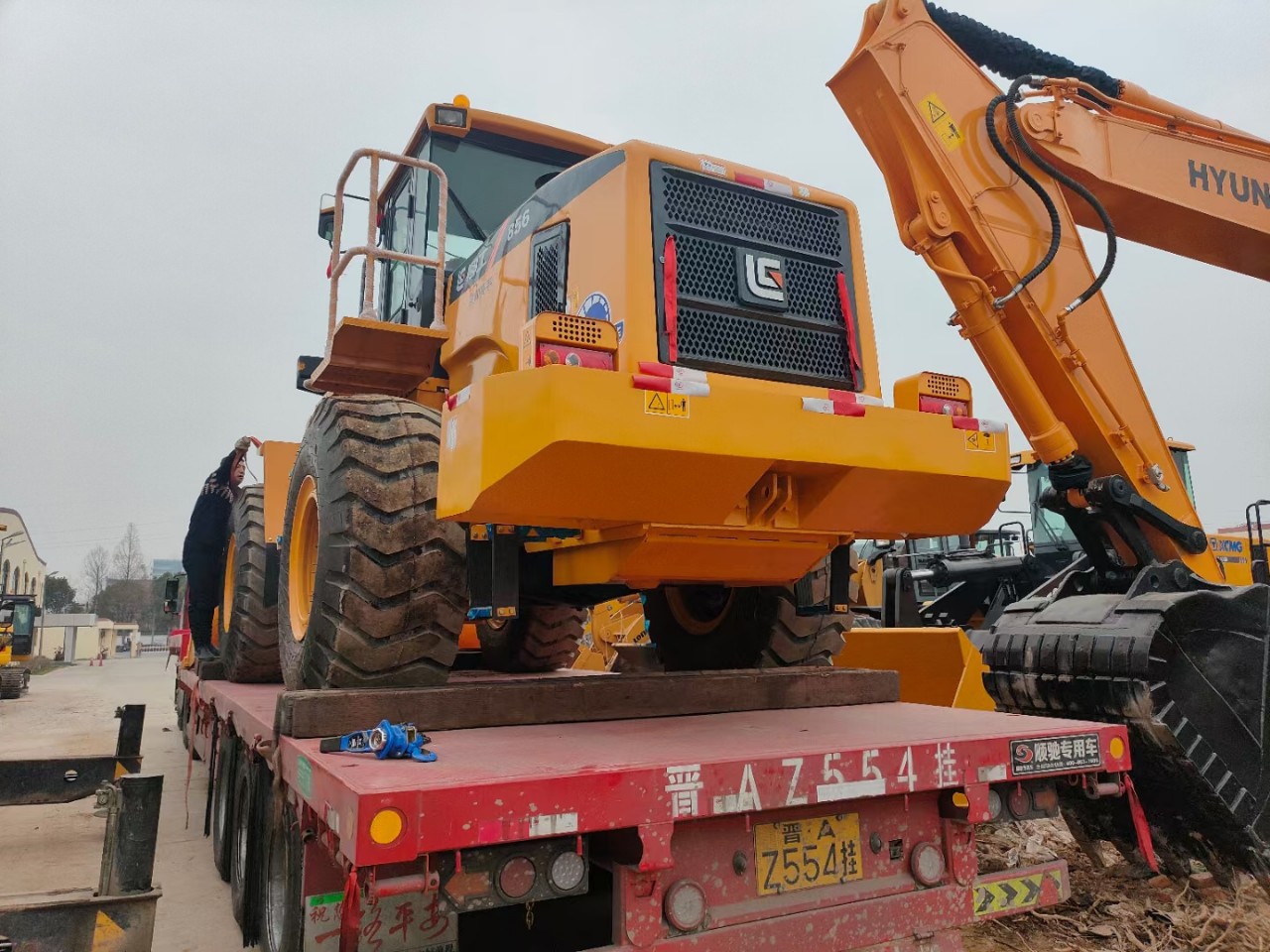 Экспортный б/у погрузчик Liugong 856H, с трансмиссией Zf, с прямым впрыском