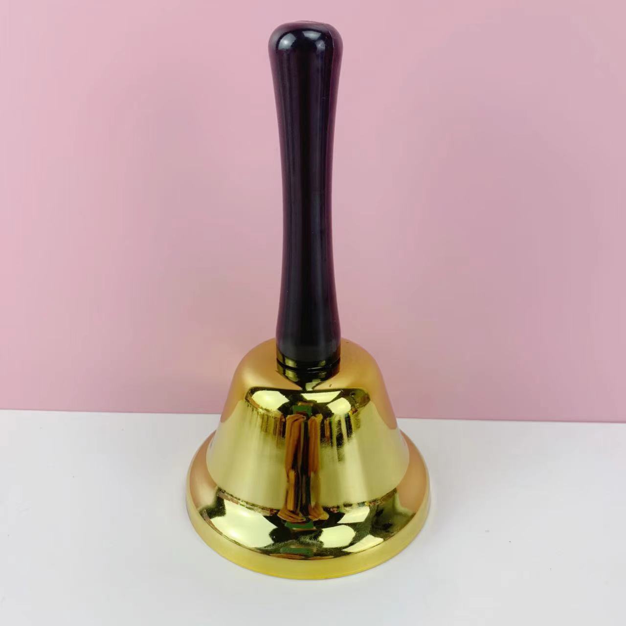 Ring the bell full gold game to answer the bell. The link in the studio prompts the students to remind the table bell to ring the bell in class.