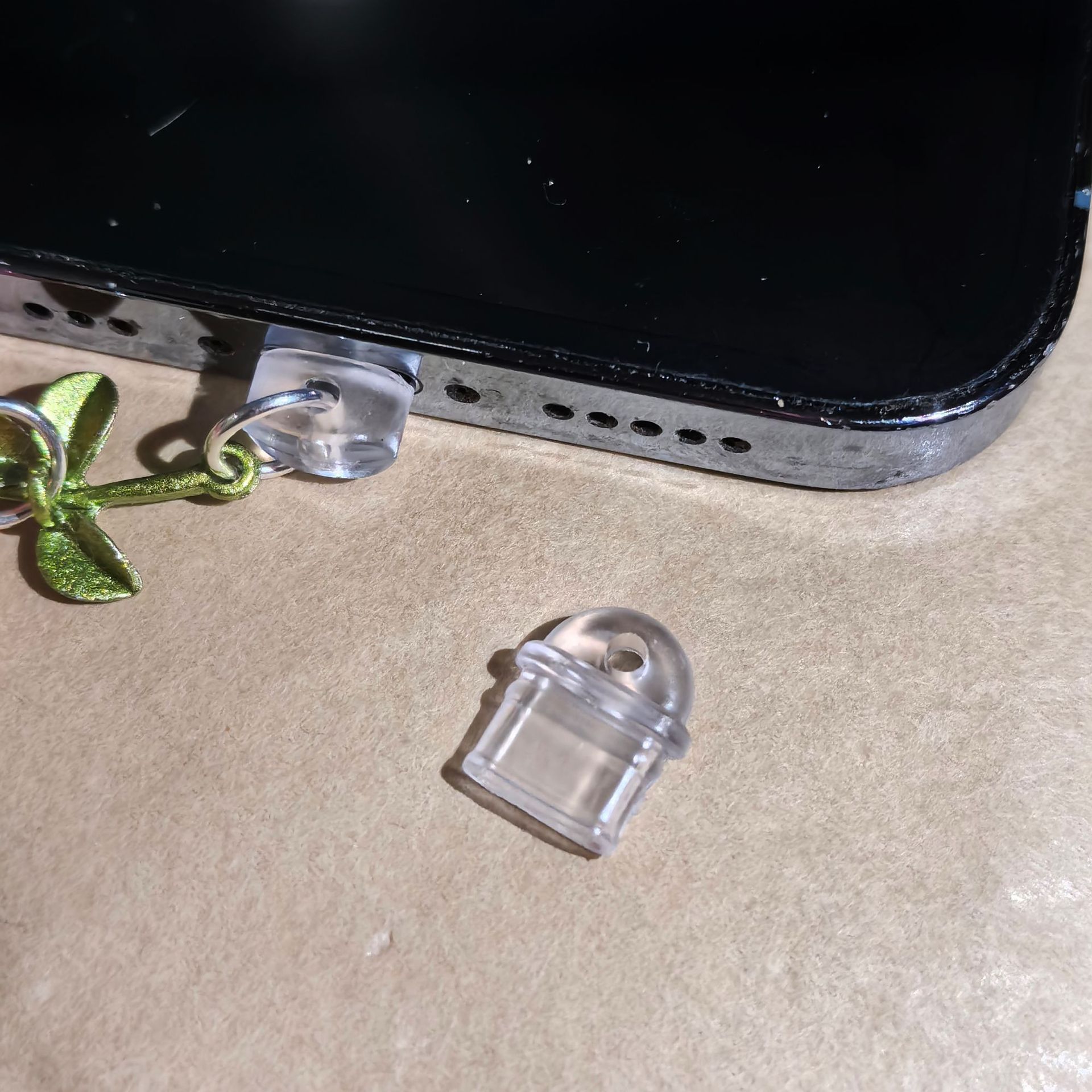 DIY Accessories Mobile Phone Headphone Hole Charging Port Dust Plug Plug, Homemade Handmade Parts Couple Pendant Jewelry