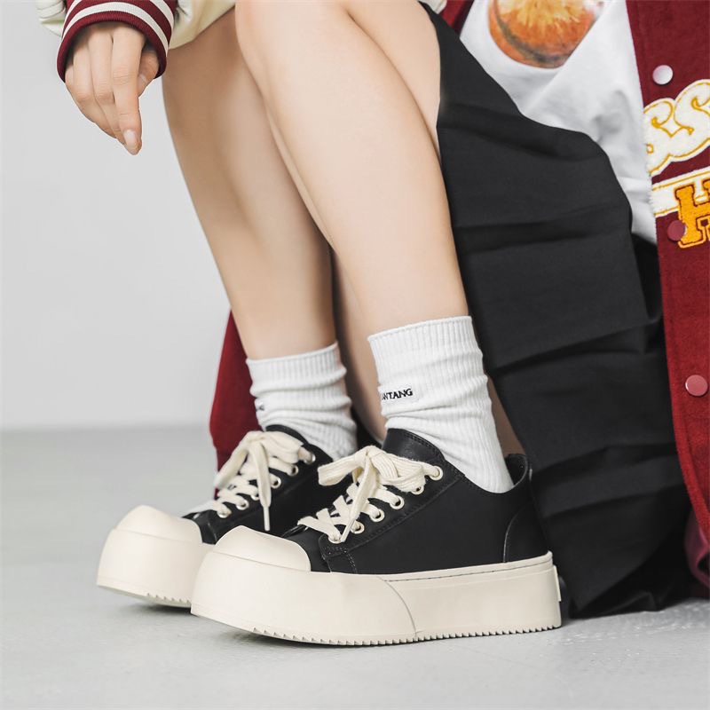 Casual board shoes for men and women with black thick soles increased breathable star commuter big toe shoes fashion brand low top shoes