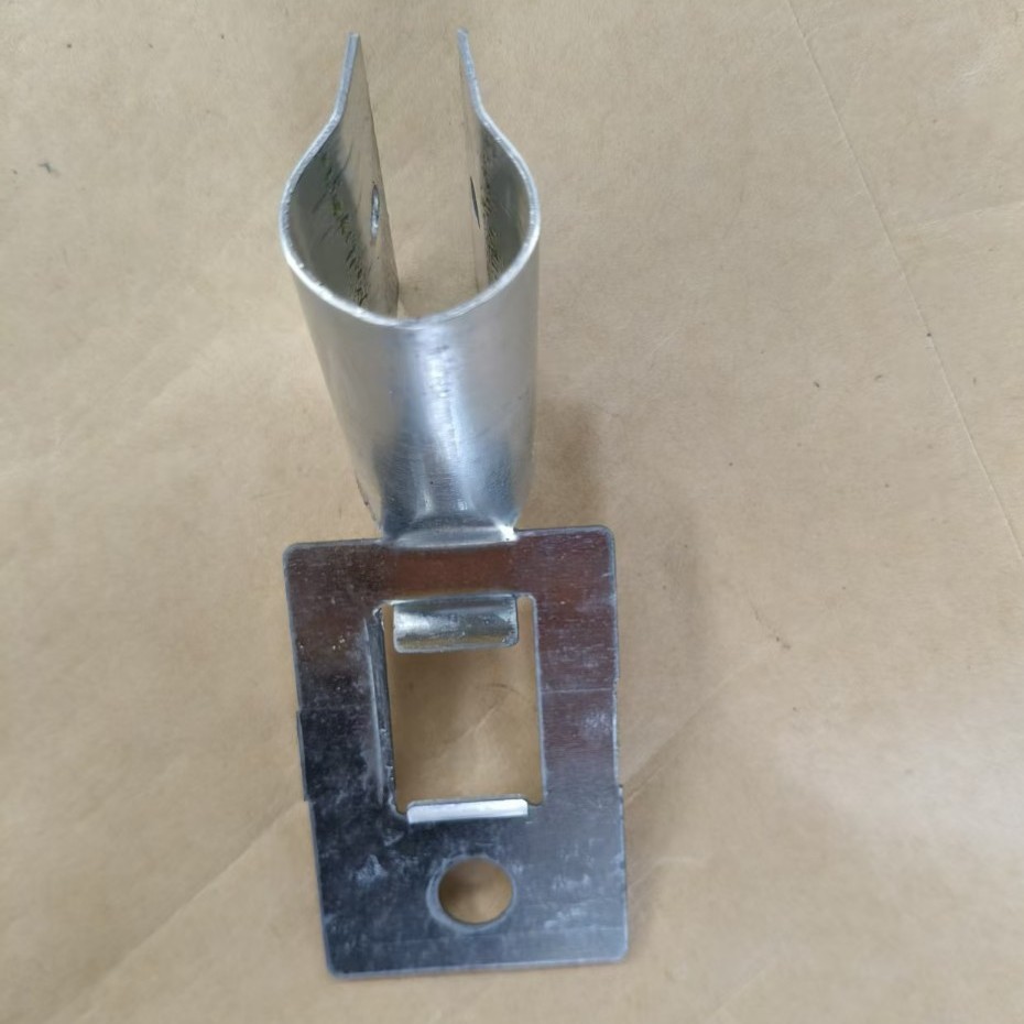 Three-In-One Hot-Dip Galvanized Steel Pipe Fixing Clips for Greenhouse Accessories, Windproof Fixing Grooves, Large Quantity Discounts Available