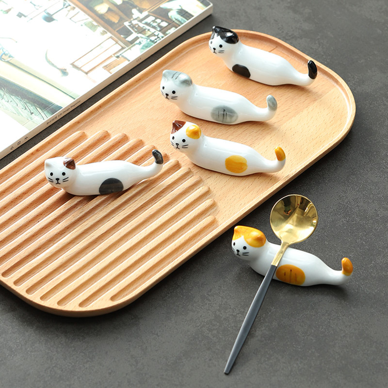 Ceramic Cat Chopstick Holder Pen Holder Household Chopstick Holder Mingxin Creative Desktop Gift Small Ornaments Hotel Tableware Chopstick Pillow