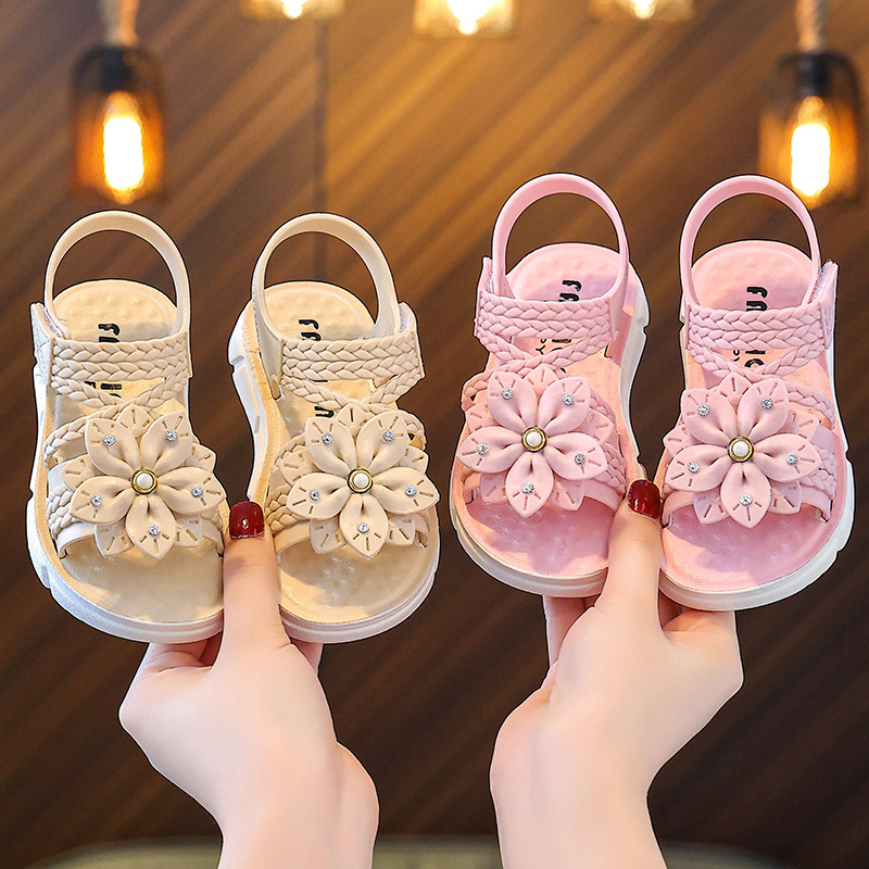 Сандалии для девочек Принцесса Интернет Праздничные Сказочные Модные Летние Нескользящие Мягкая Подошва Маленькие, Средние и Большие Детские Открытые Сандалии Универсальные