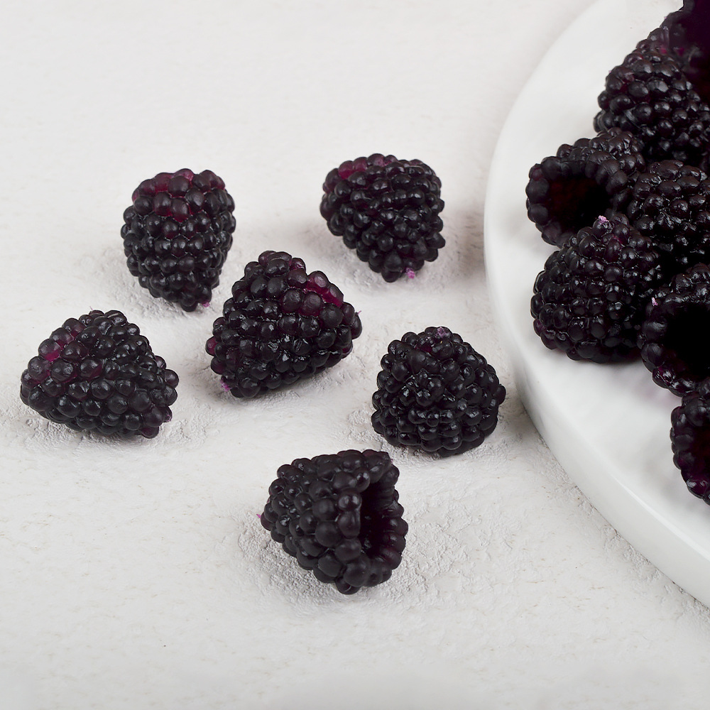 Factory direct sale simulation wild strawberry raspberry raspberry model simulation fake fruit shooting props fruit shop decoration